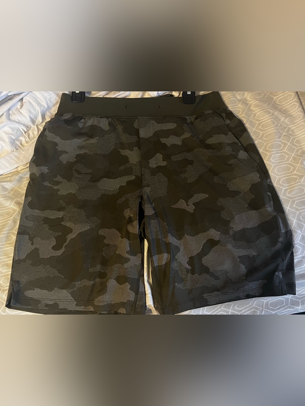 lululemon athletica Men's Black Camo Performance Shorts
